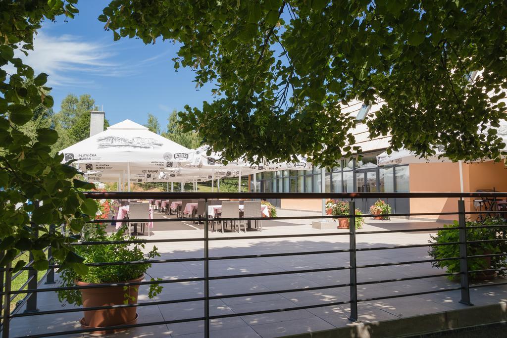 Hotel Grabovac Plitvička Jezera Екстериор снимка