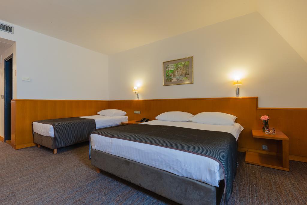 Hotel Grabovac Plitvička Jezera Екстериор снимка