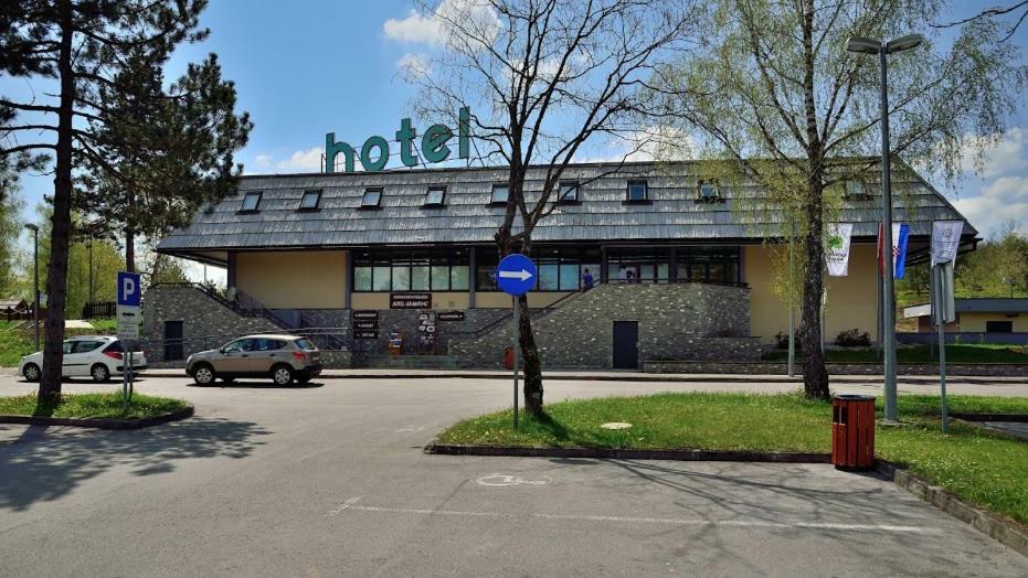 Hotel Grabovac Plitvička Jezera Екстериор снимка